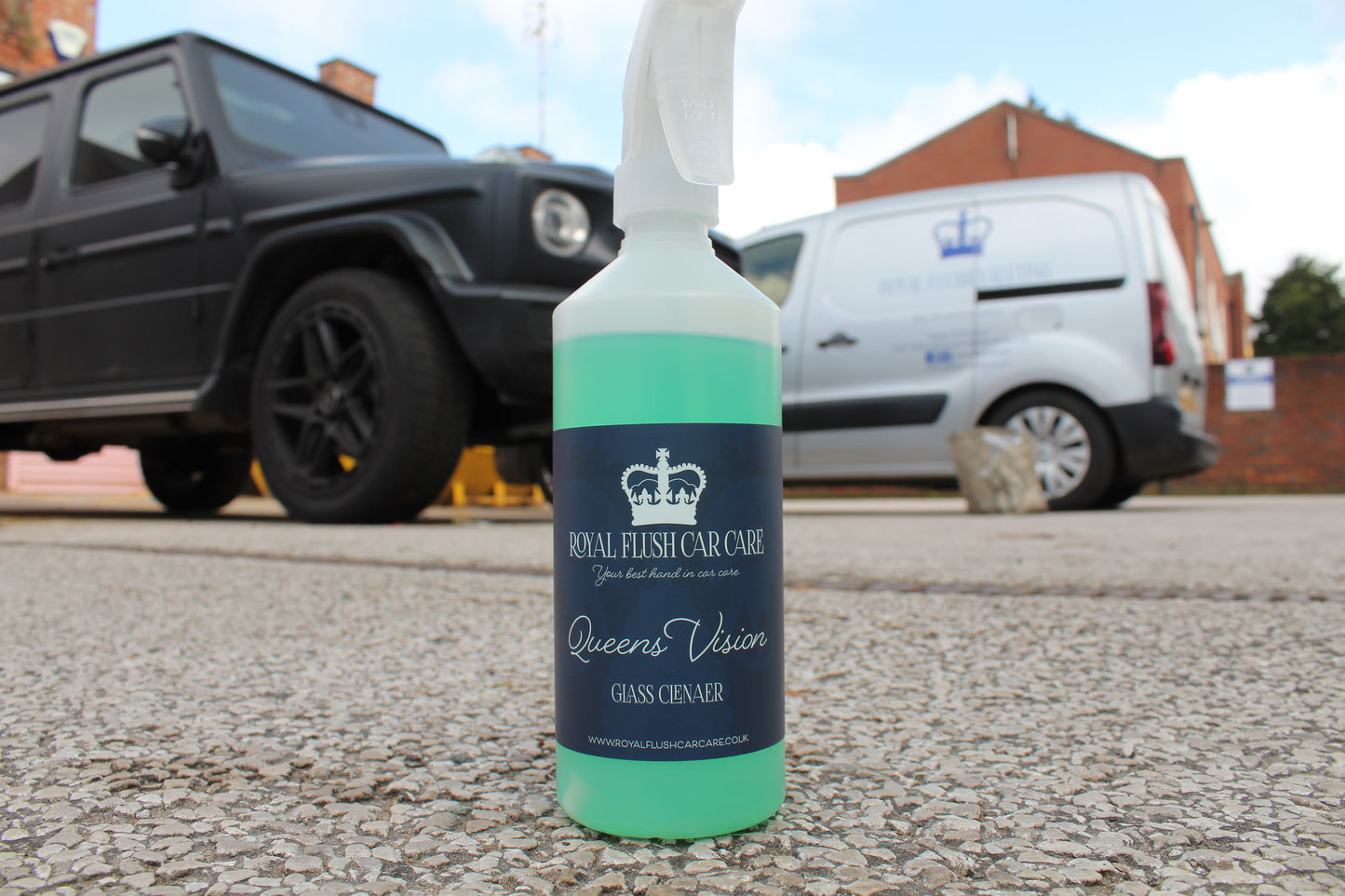 Queens Vision Glass Cleaner